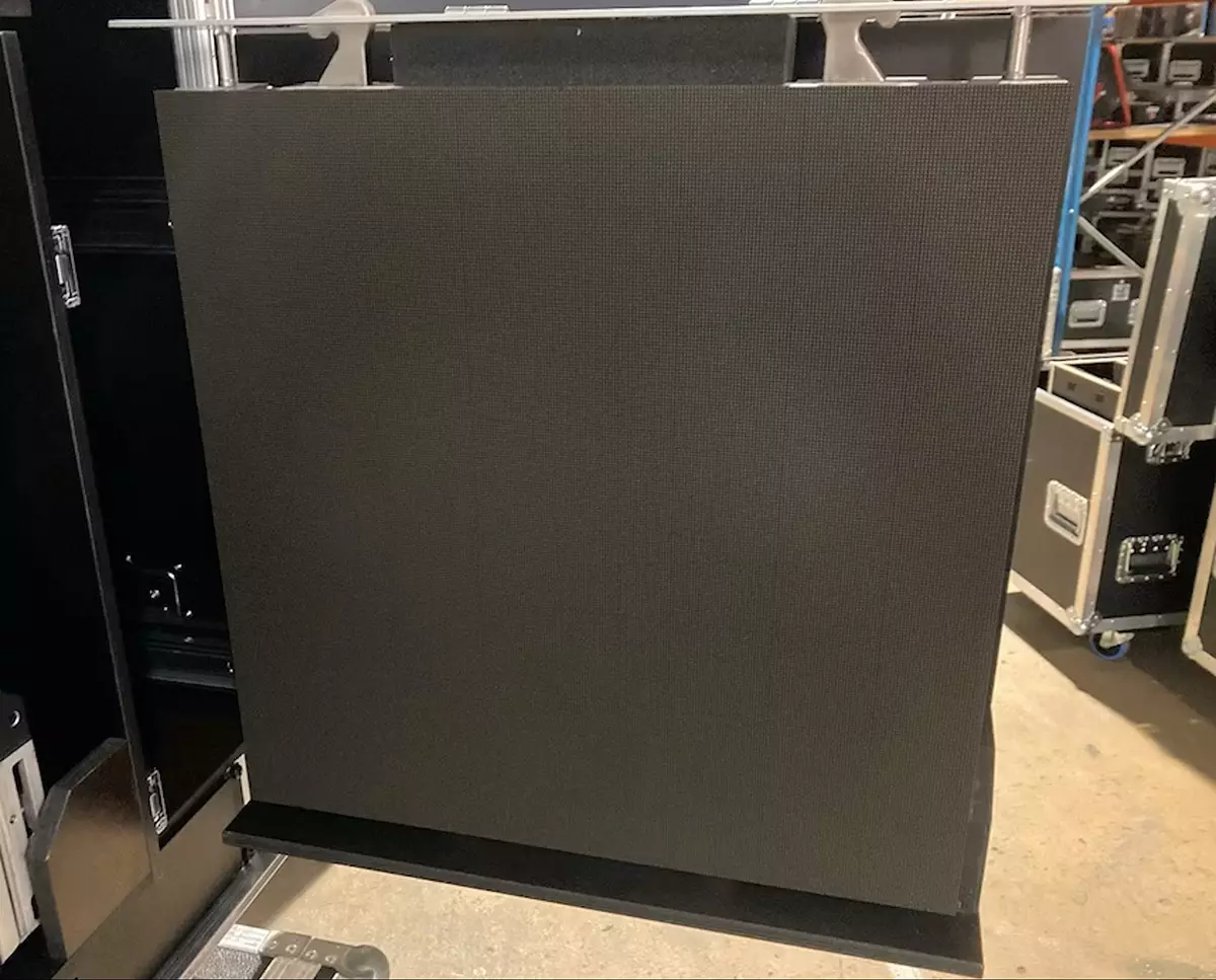 INFILED Used led Wall